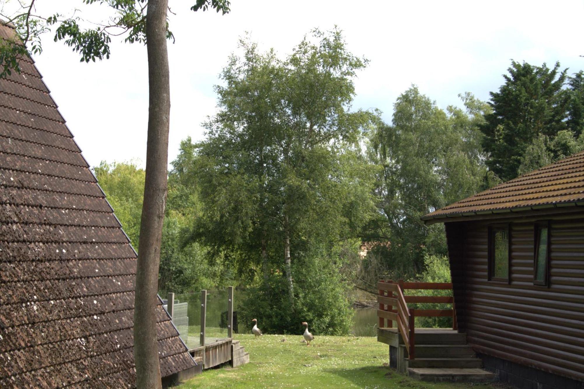 41 The Meadows Luxury Hot Tub Holidays Tattershall Lakes Exterior photo